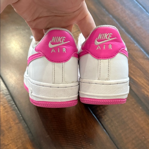 Girls Nike Air Force 1 - Picture 4 of 15